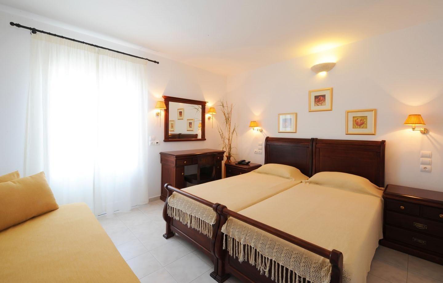 Apart Otel Vardia Bay