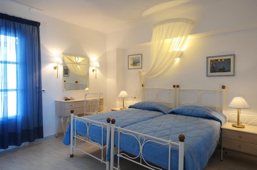 Apart Otel Vardia Bay Karavostasis (Folegandros)